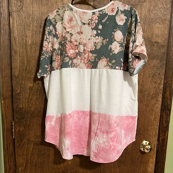 Floral and Tie-Dye Women's Top - Picture 3 of 3